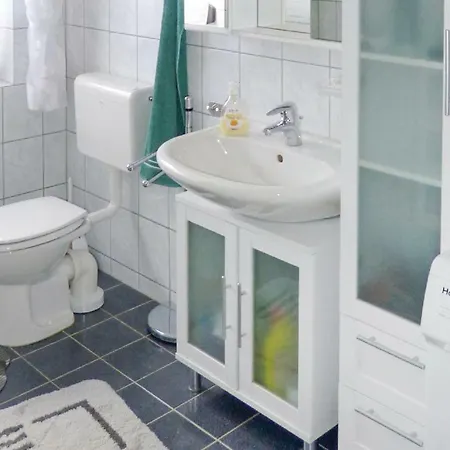 Two-bedroom In Ot Kummersdorf Апартаменты